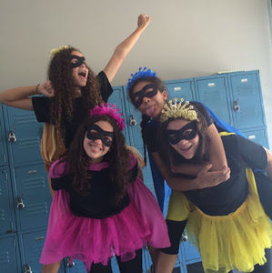 Meet your Posher, Maria